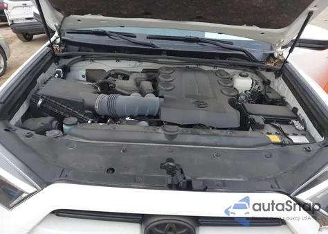 2023 Toyota 4Runner Sr5 z USA, uszkodzony, nr VIN JTEMU5JR0P6141248